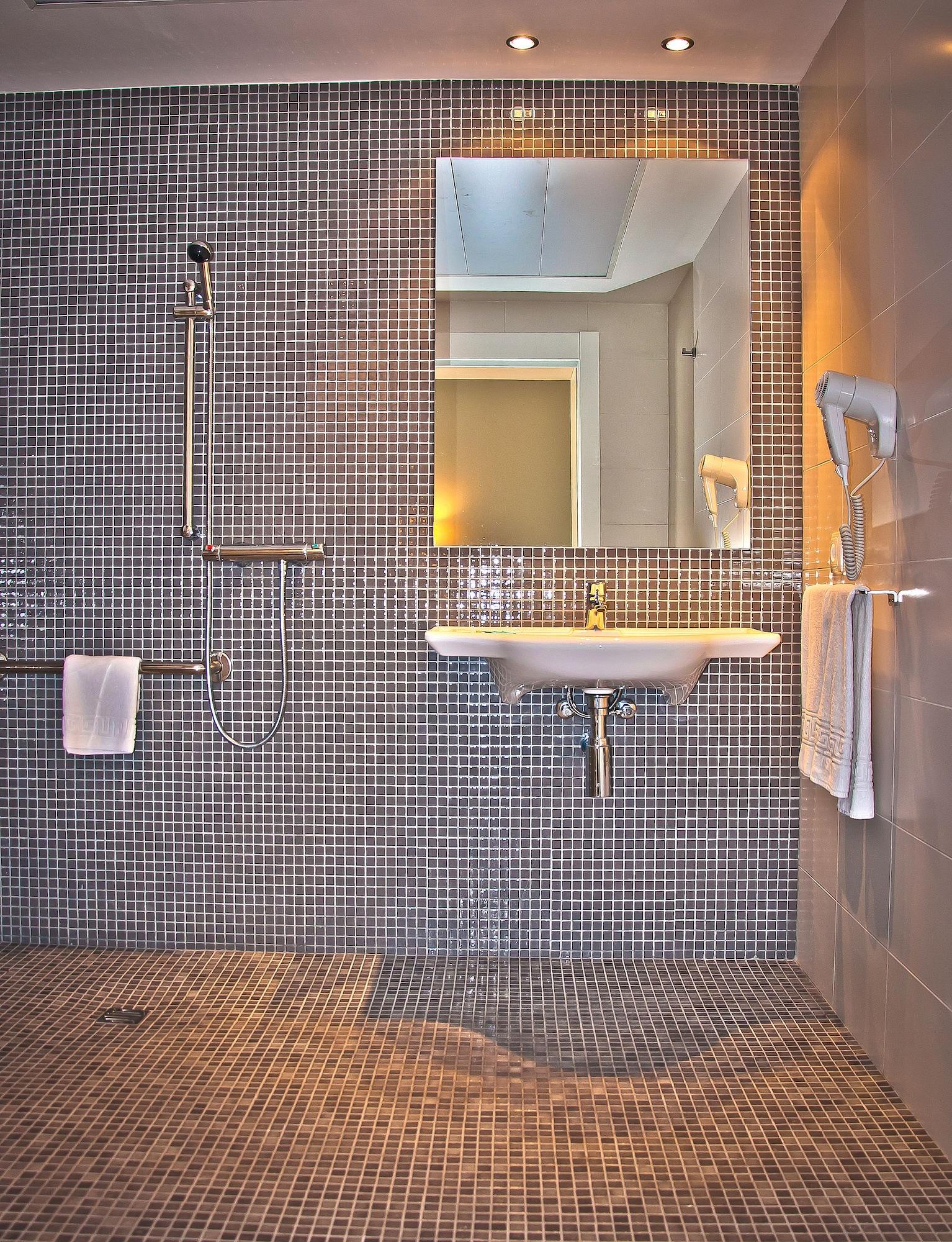 Bq Boutique - Adults Only Hotel 4*