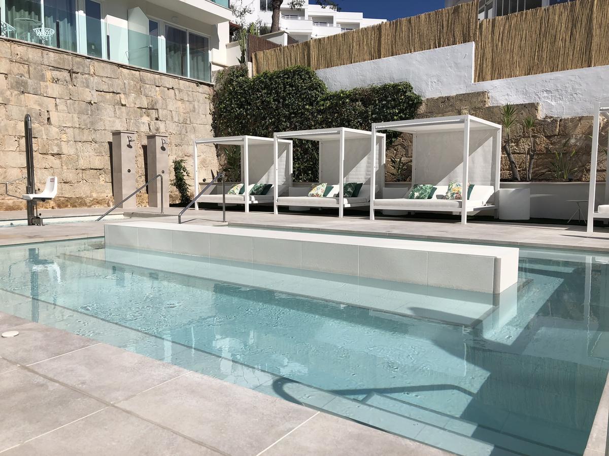 Bq Boutique - Adults Only 4*